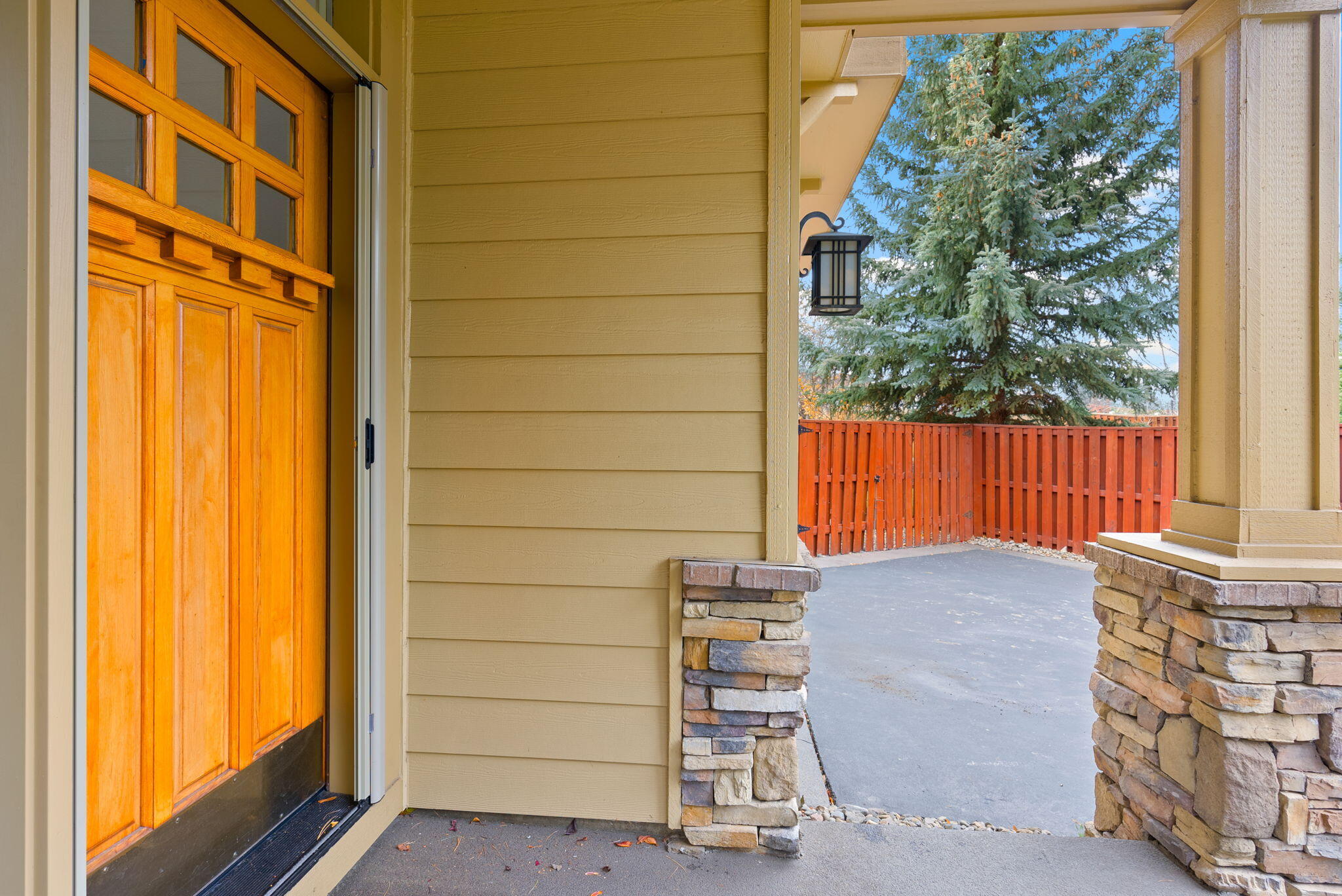 20939 Blue Bush Court