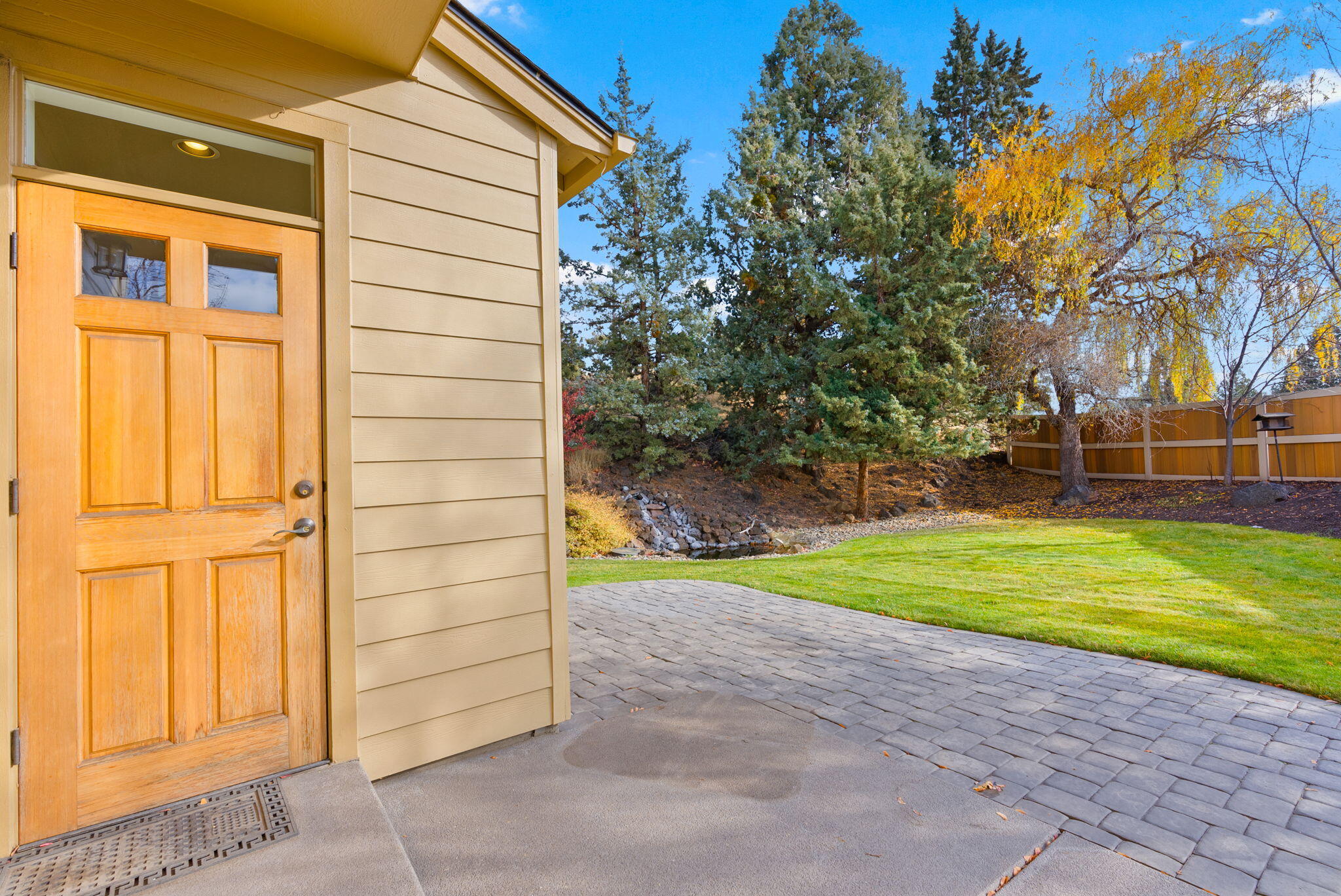 Lava Ridges - Residential