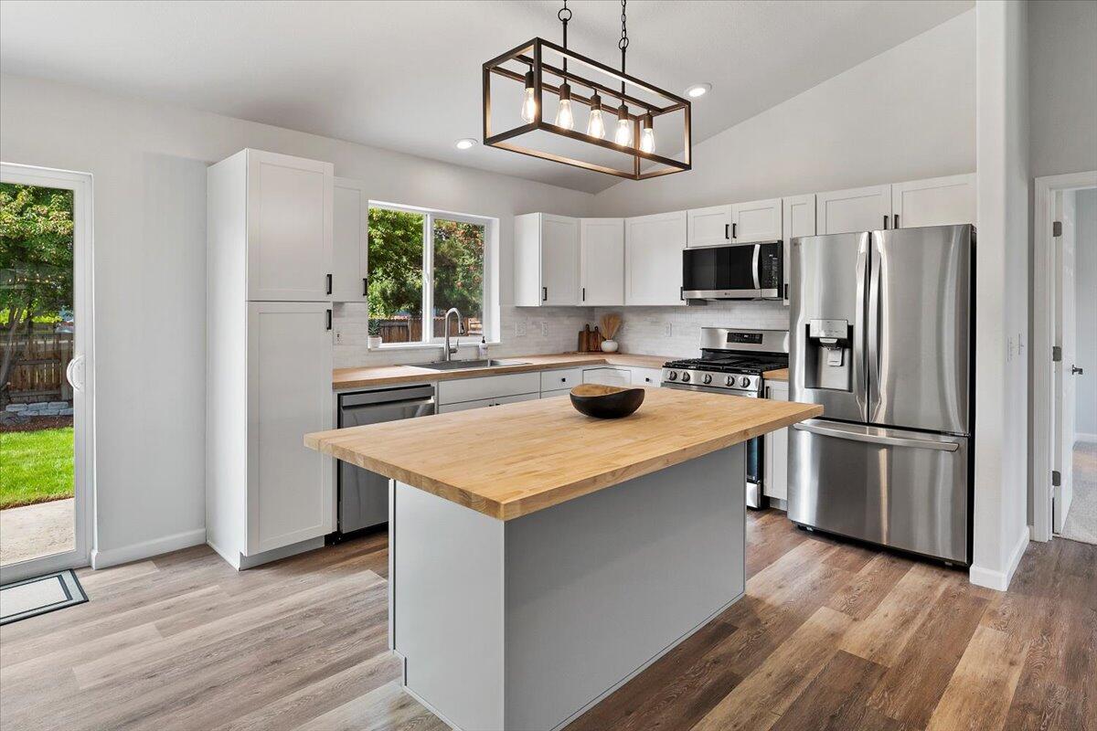 Canyon Point - Residential