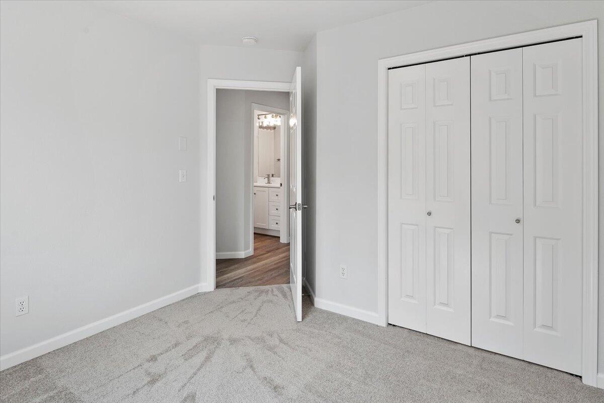 Canyon Point - Residential