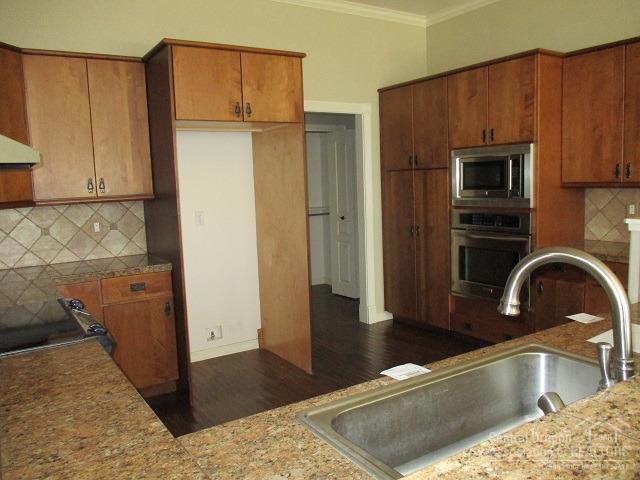 Eagle Crest - Residential