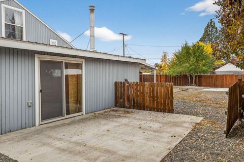 Tiny photo for 1125 NE McRae Court, Prineville, OR 97754 (MLS # 220211249)