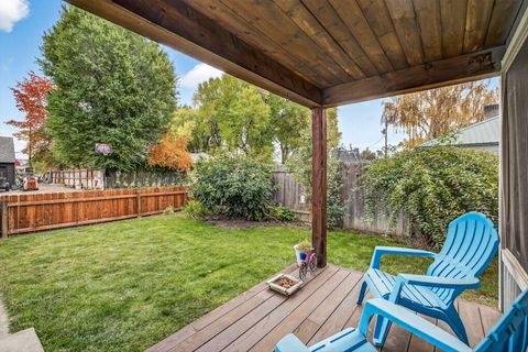 Tiny photo for 1125 NE McRae Court, Prineville, OR 97754 (MLS # 220211249)