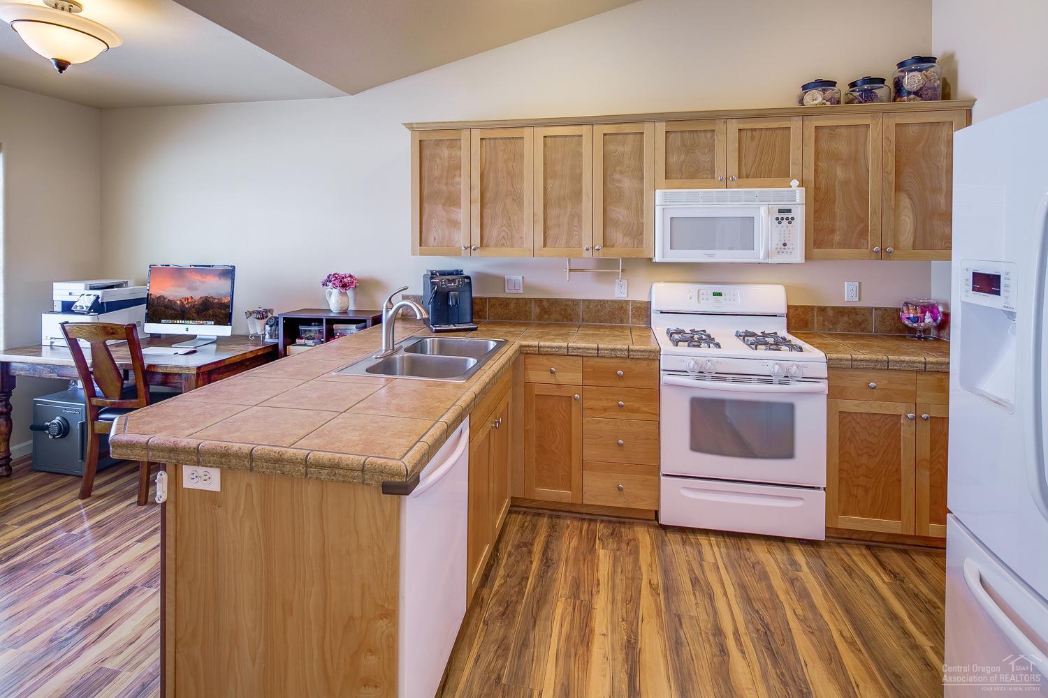 Tri Peaks - Residential