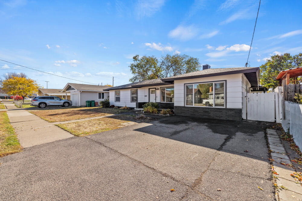 Klamath Falls -Darrow Addition - Residential