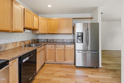 Tiny photo for 1929 NW Monterey Pines Drive #UNIT 5, Bend, OR 97703 (MLS # 220223260)