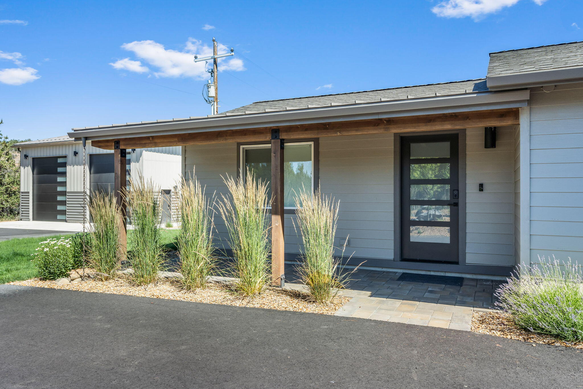 Townsite Of Laidlaw - Residential