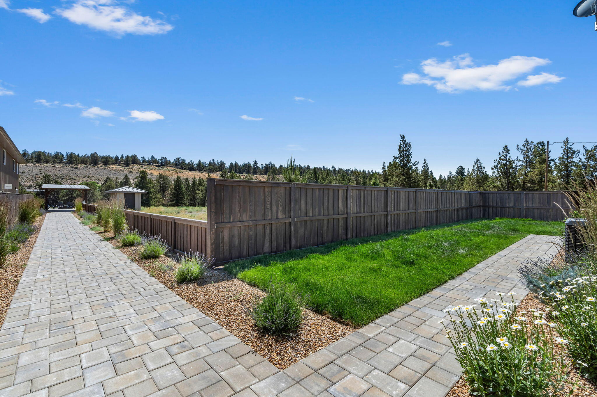 Townsite Of Laidlaw - Residential