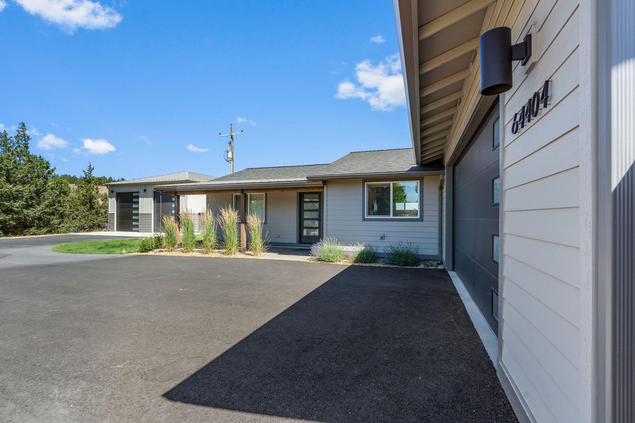 Townsite Of Laidlaw - Residential