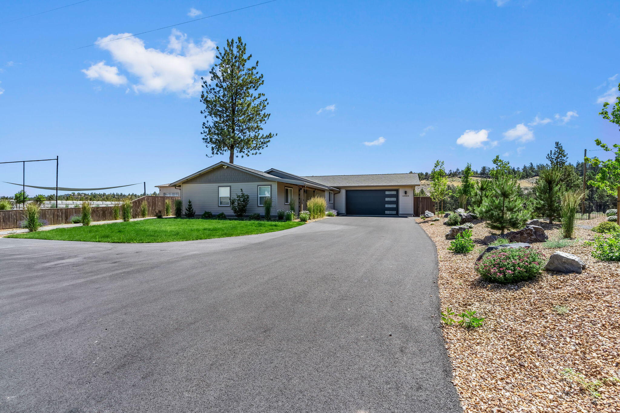 Townsite Of Laidlaw - Residential