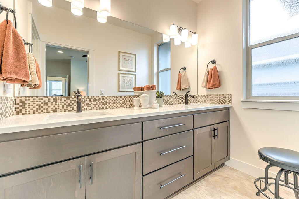 Ironhorse - Residential