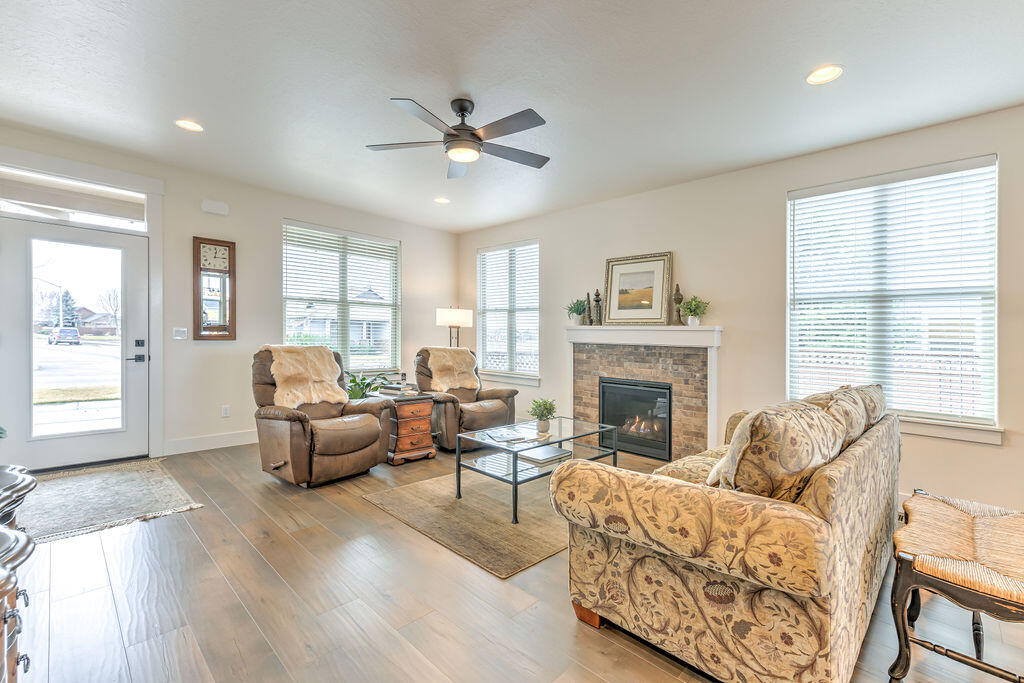 Ironhorse - Residential