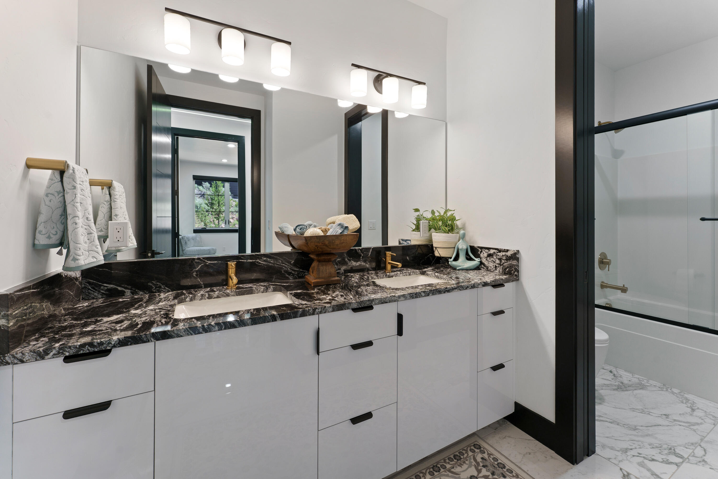 Awbrey Road Heights - Residential