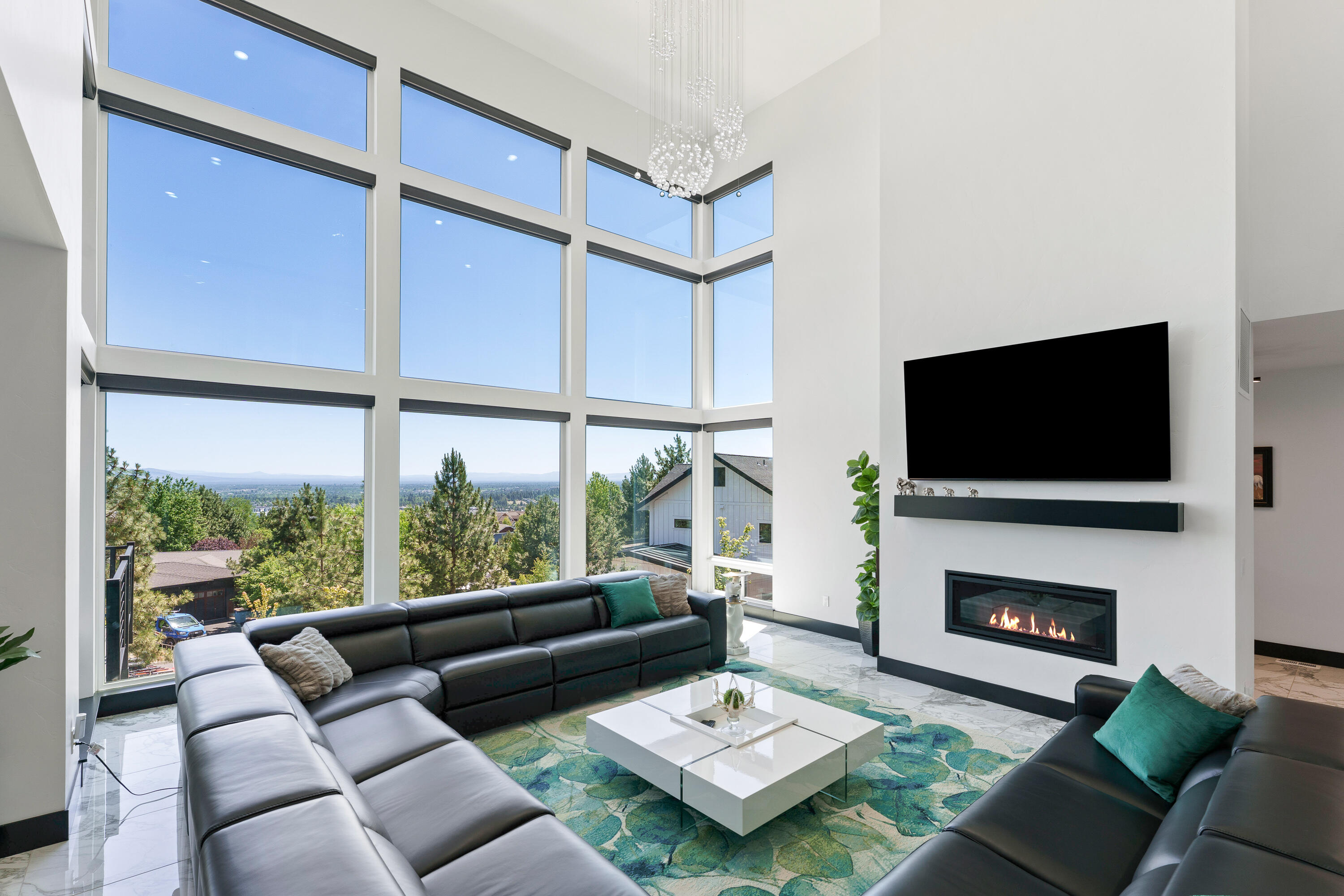 664 NW Powell Butte Loop
