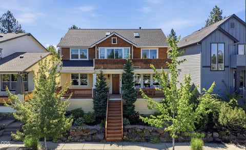 Photo of 274 NW Outlook Vista Drive, Bend, OR 97703 (MLS # 220223663)
