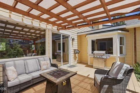 Tiny photo for 274 NW Outlook Vista Drive, Bend, OR 97703 (MLS # 220223663)