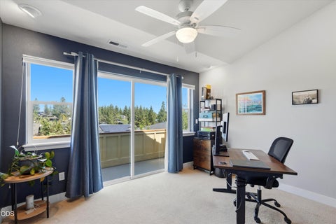 Tiny photo for 274 NW Outlook Vista Drive, Bend, OR 97703 (MLS # 220223663)