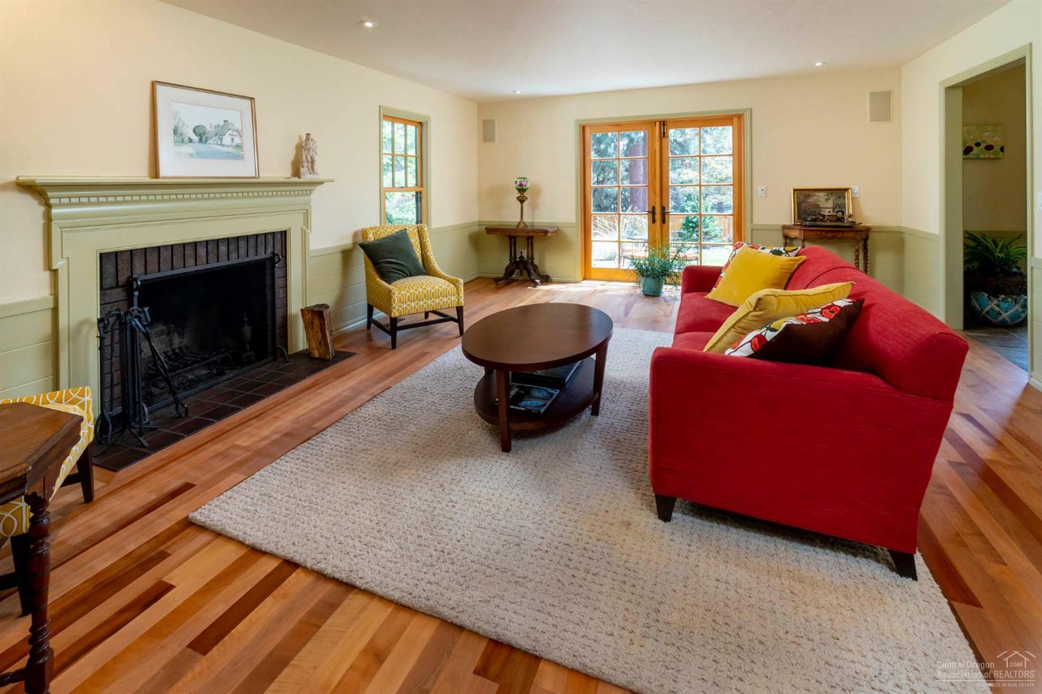 Bend View - Residential