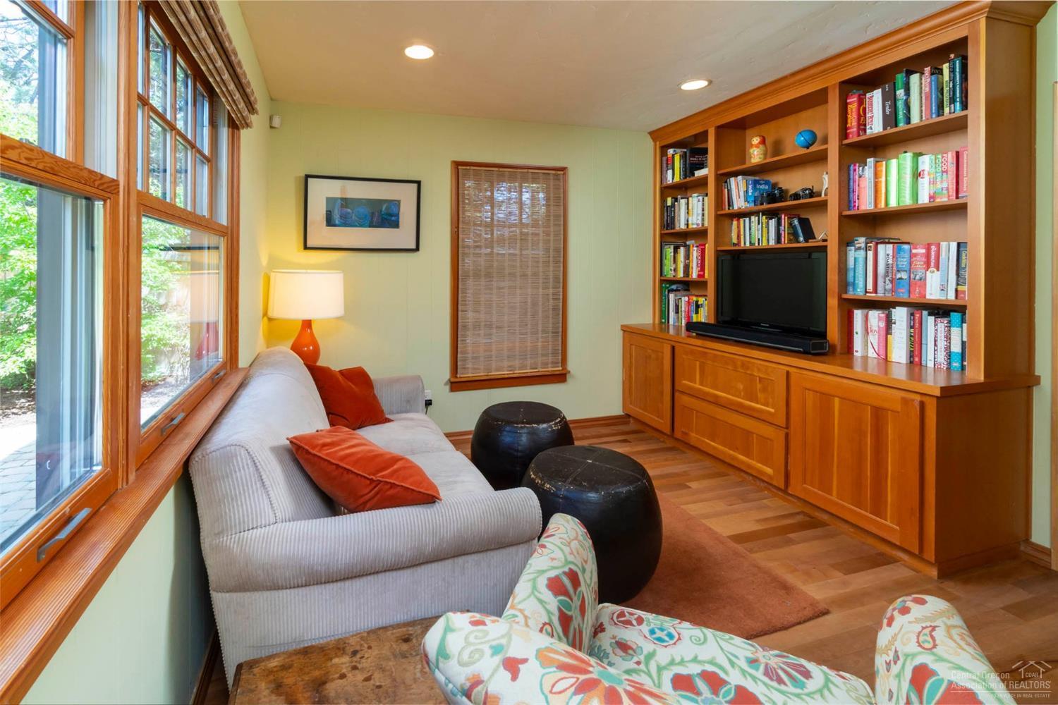 Bend View - Residential