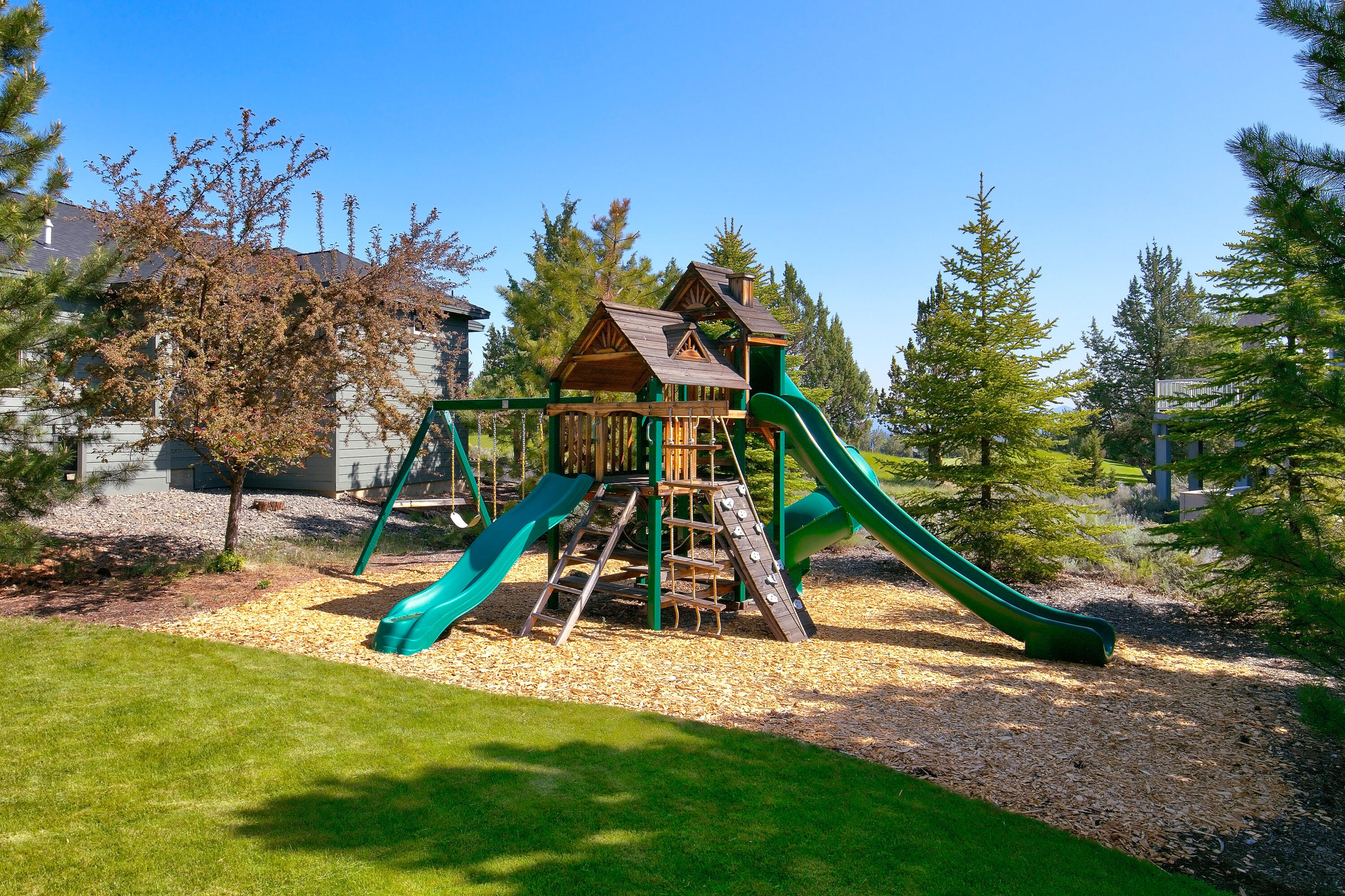 Eagle Crest - Residential