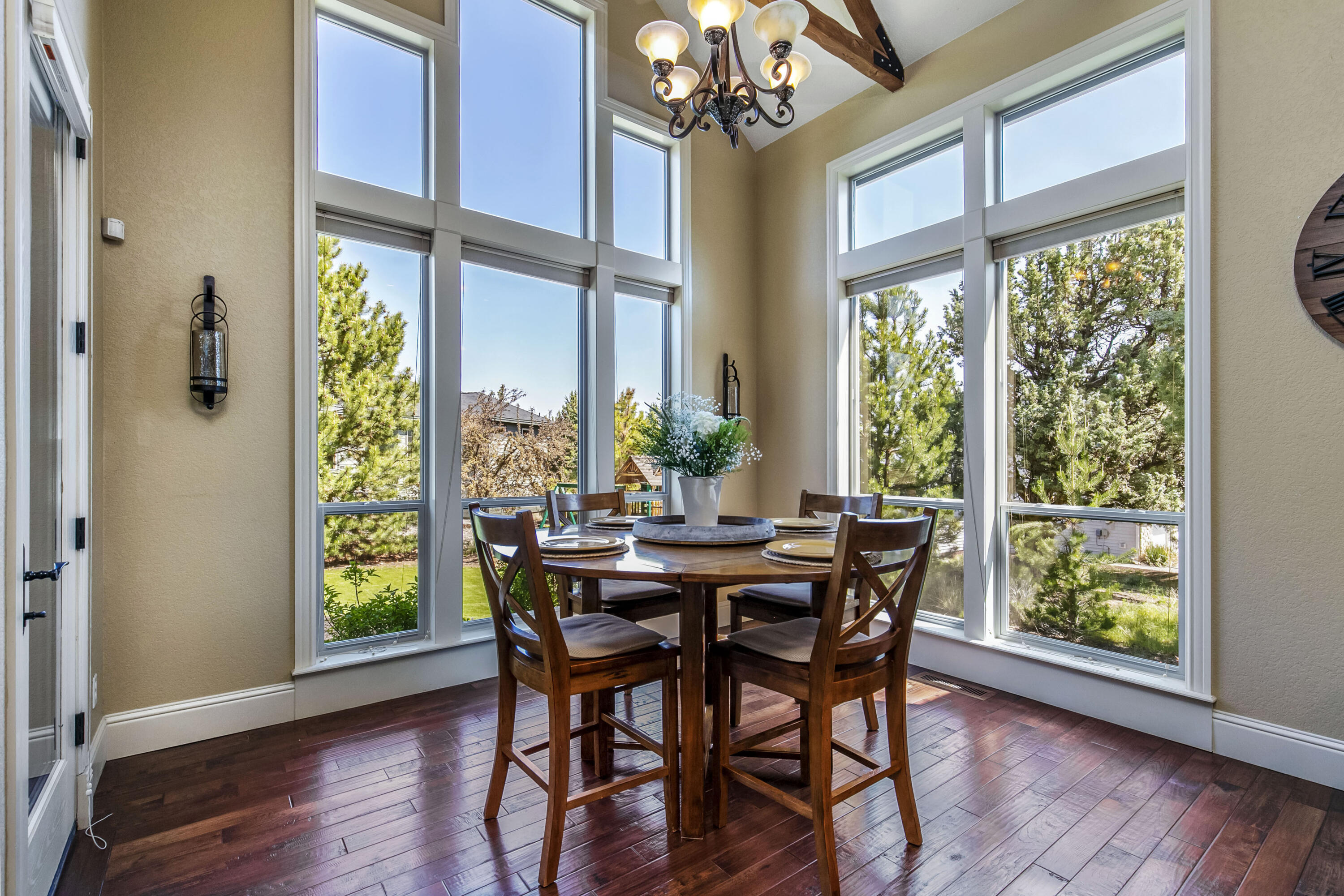 Eagle Crest - Residential