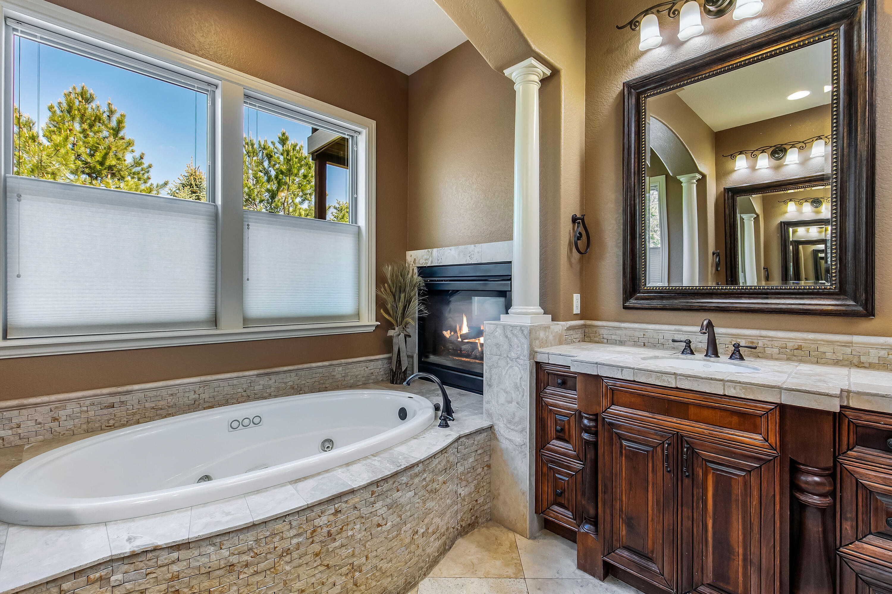 Eagle Crest - Residential