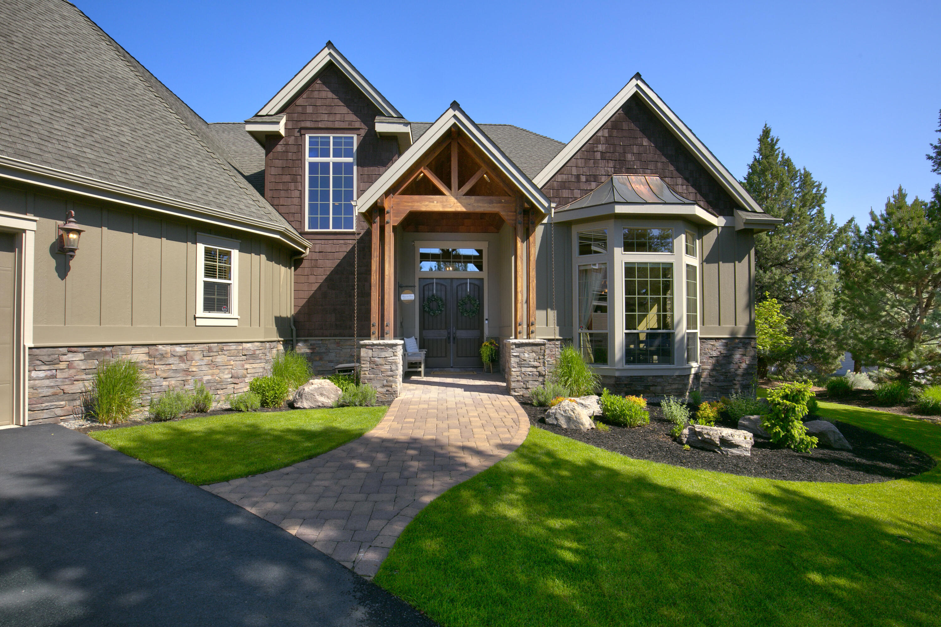 Eagle Crest - Residential