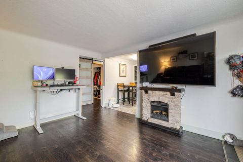 Tiny photo for 74 SE 11th Street, Madras, OR 97741 (MLS # 220220171)