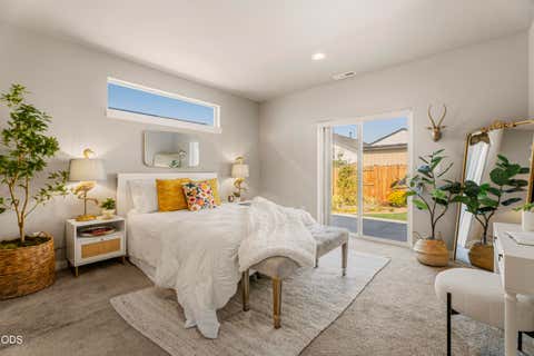 Tiny photo for 61354 SE Preston Street, Bend, OR 97702 (MLS # 220226281)