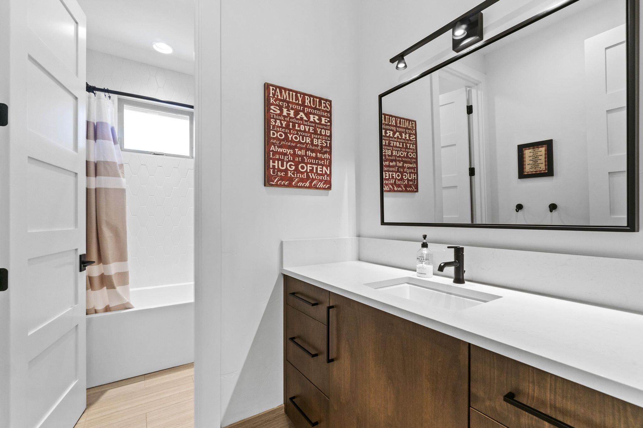 Discovery West Phase 2 - Residential