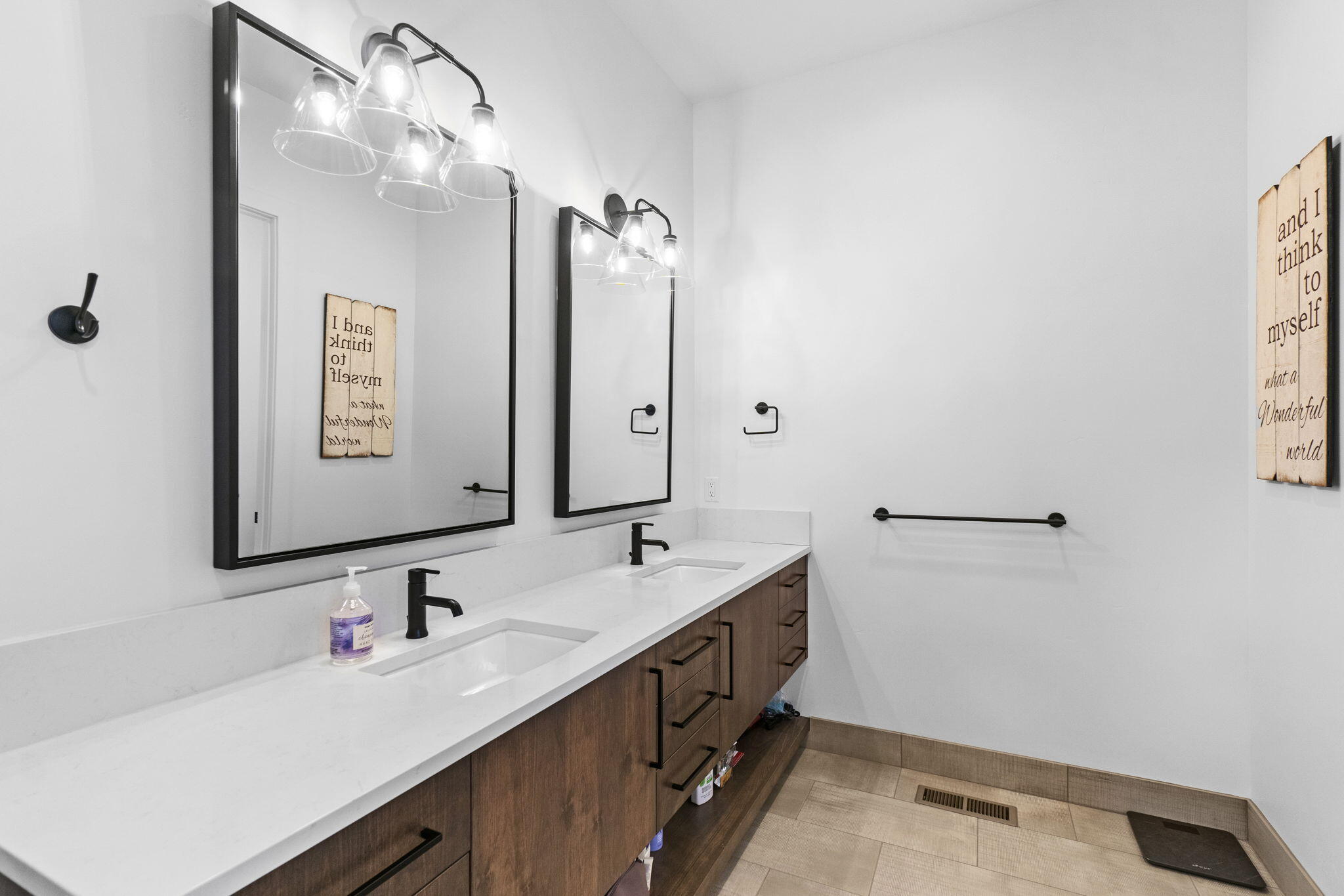 Discovery West Phase 2 - Residential