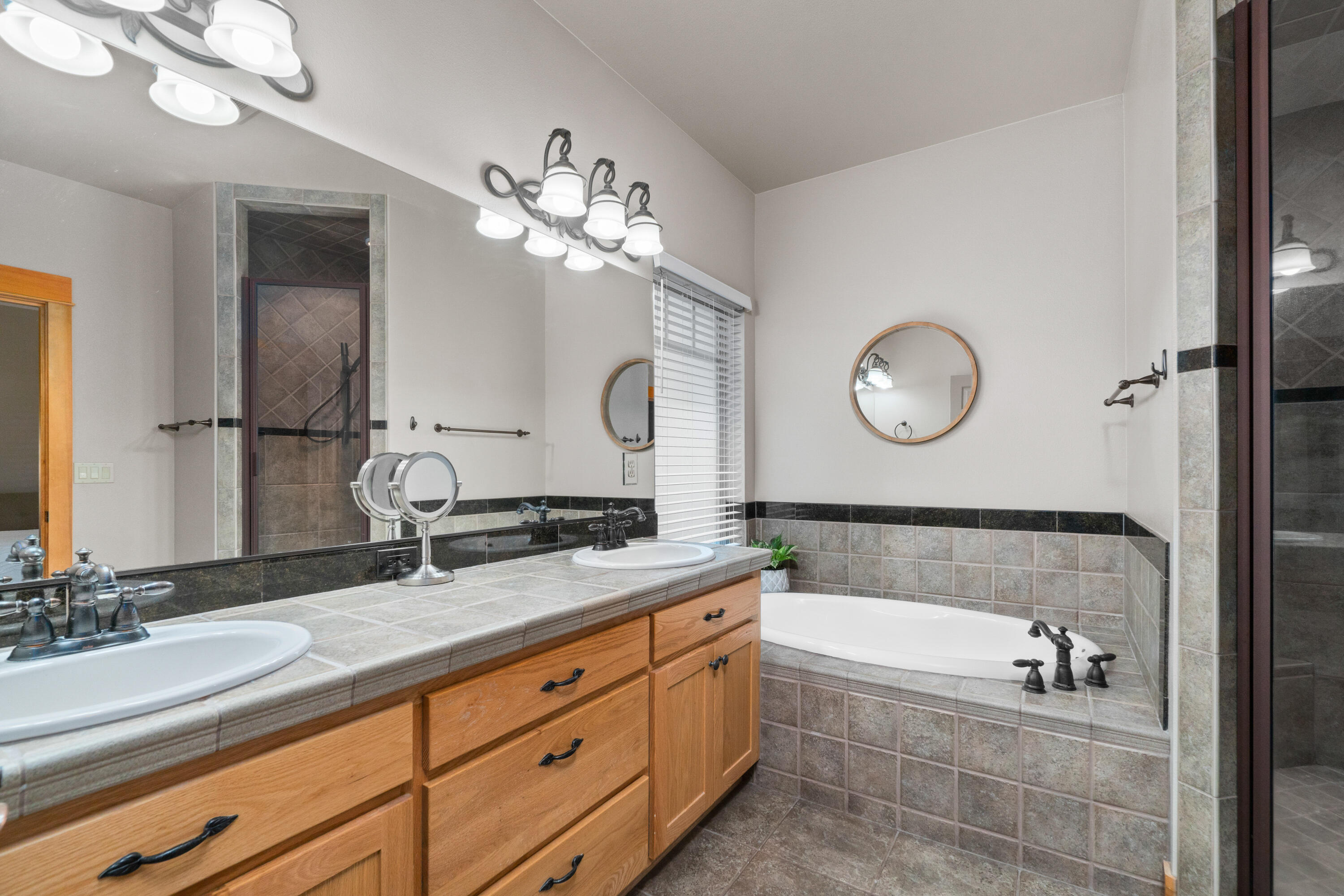 Awbrey Village - Residential