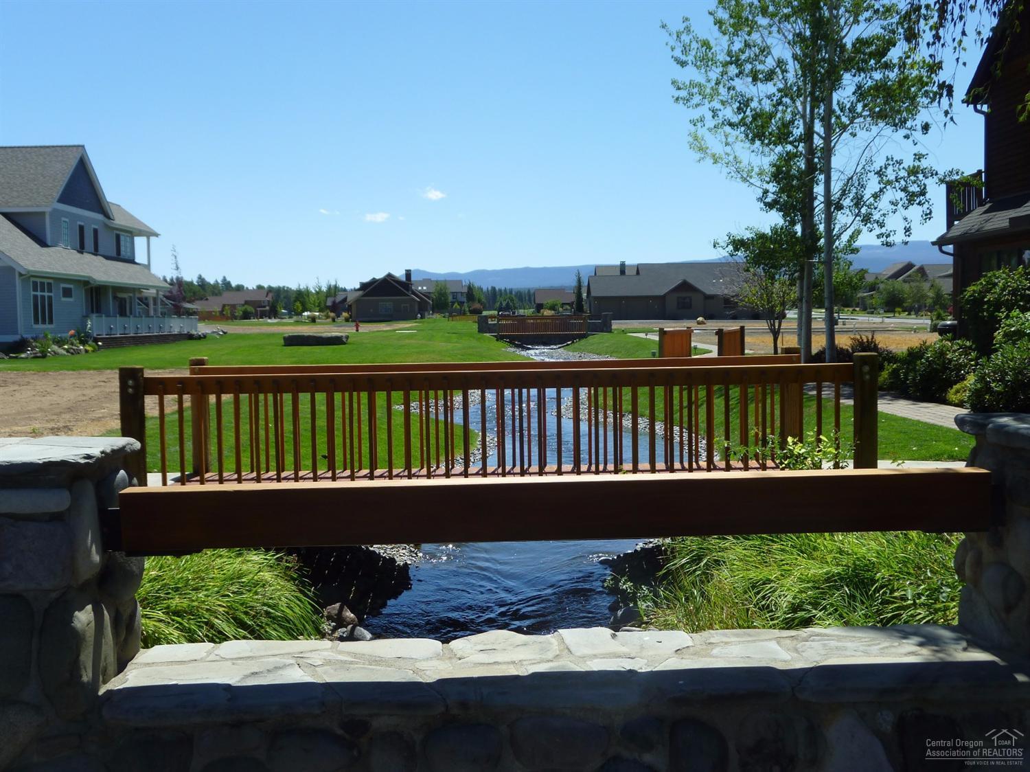 Pine Meadow Vill - Residential