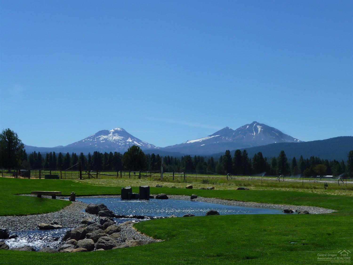 Pine Meadow Vill - Residential