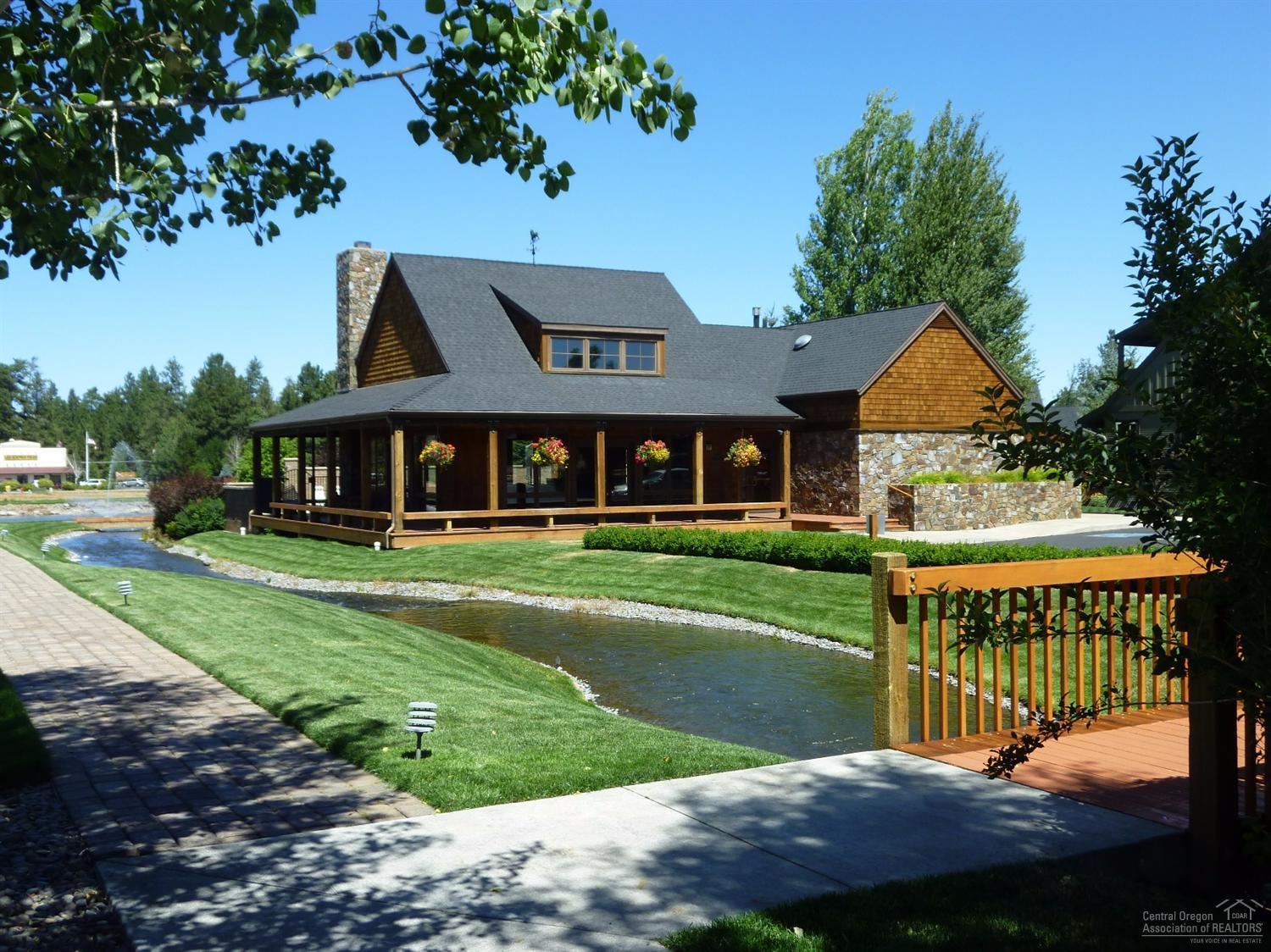 Pine Meadow Vill - Residential