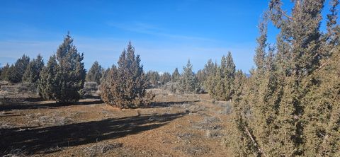 Tiny photo for S Bend Way #TL3200, Prineville, OR 97754 (MLS # 220213228)