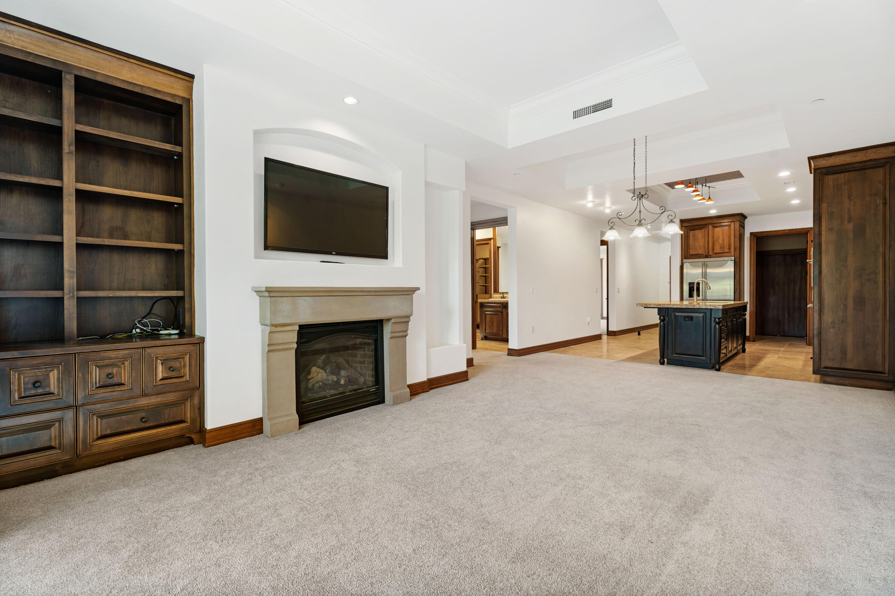 Plaza Condominiums - Residential