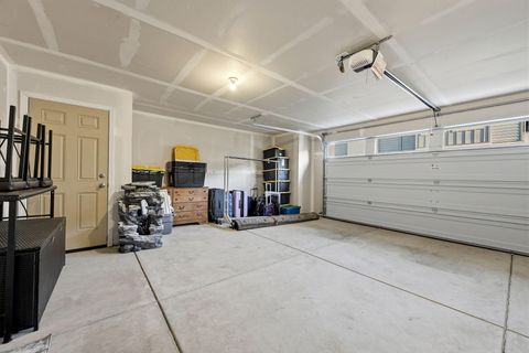 Tiny photo for 2518 NW Teak Avenue, Redmond, OR 97756 (MLS # 220219790)