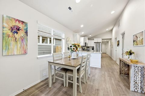 Tiny photo for 2518 NW Teak Avenue, Redmond, OR 97756 (MLS # 220219790)