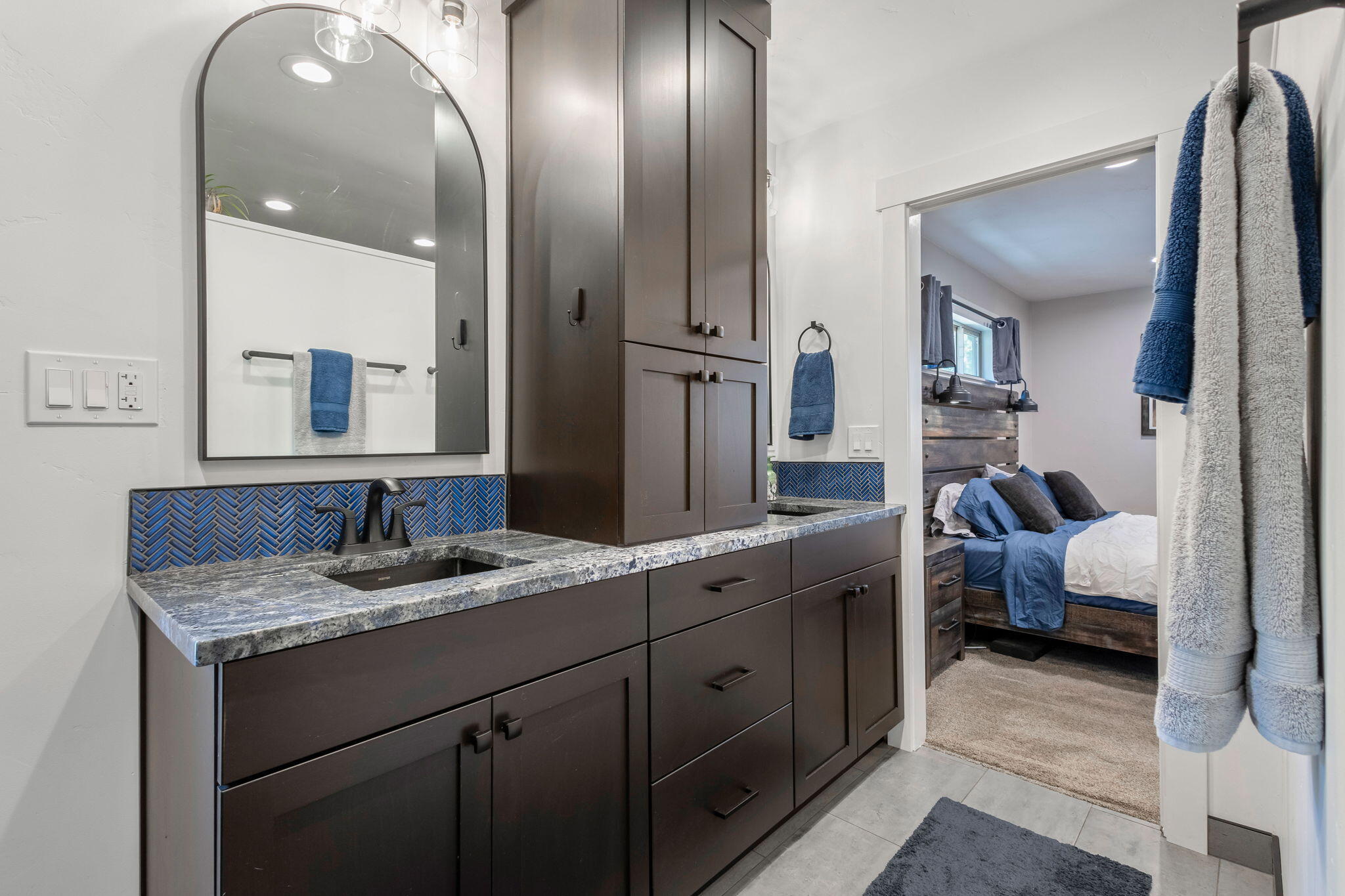 1st Addition Bend Pk - Residential