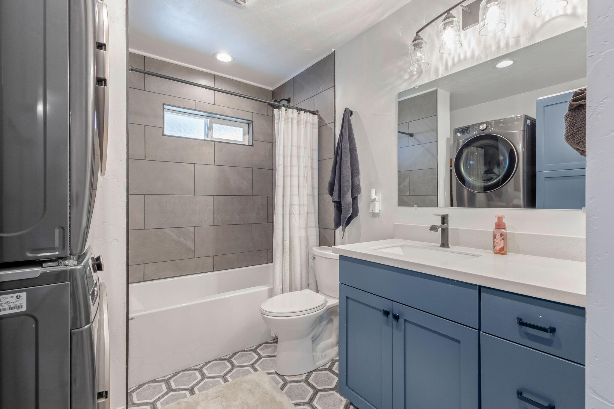 1st Addition Bend Pk - Residential