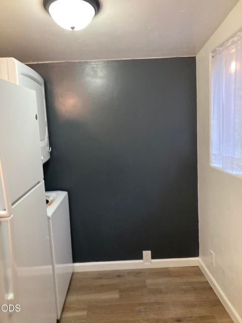 Tiny photo for 24041 Highway 140, Eagle Point, OR 97524 (MLS # 220223317)