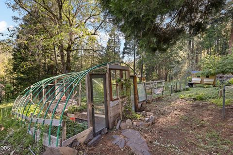 Tiny photo for 24041 Highway 140, Eagle Point, OR 97524 (MLS # 220223317)