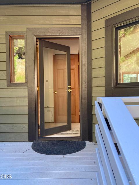 Tiny photo for 24041 Highway 140, Eagle Point, OR 97524 (MLS # 220223317)