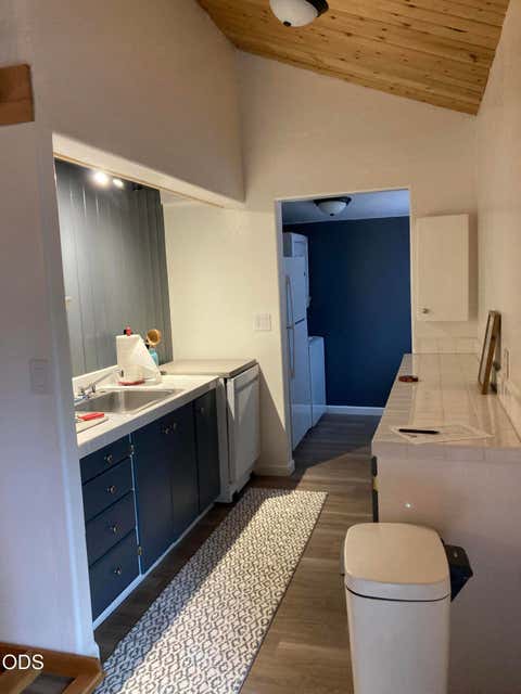Tiny photo for 24041 Highway 140, Eagle Point, OR 97524 (MLS # 220223317)