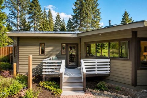 Tiny photo for 24041 Highway 140, Eagle Point, OR 97524 (MLS # 220223317)