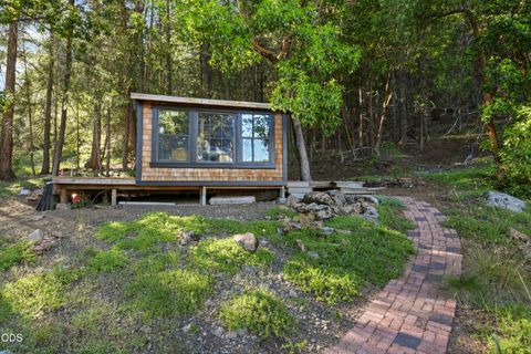 Tiny photo for 24041 Highway 140, Eagle Point, OR 97524 (MLS # 220223317)