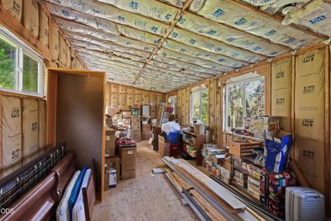 Tiny photo for 24041 Highway 140, Eagle Point, OR 97524 (MLS # 220223317)