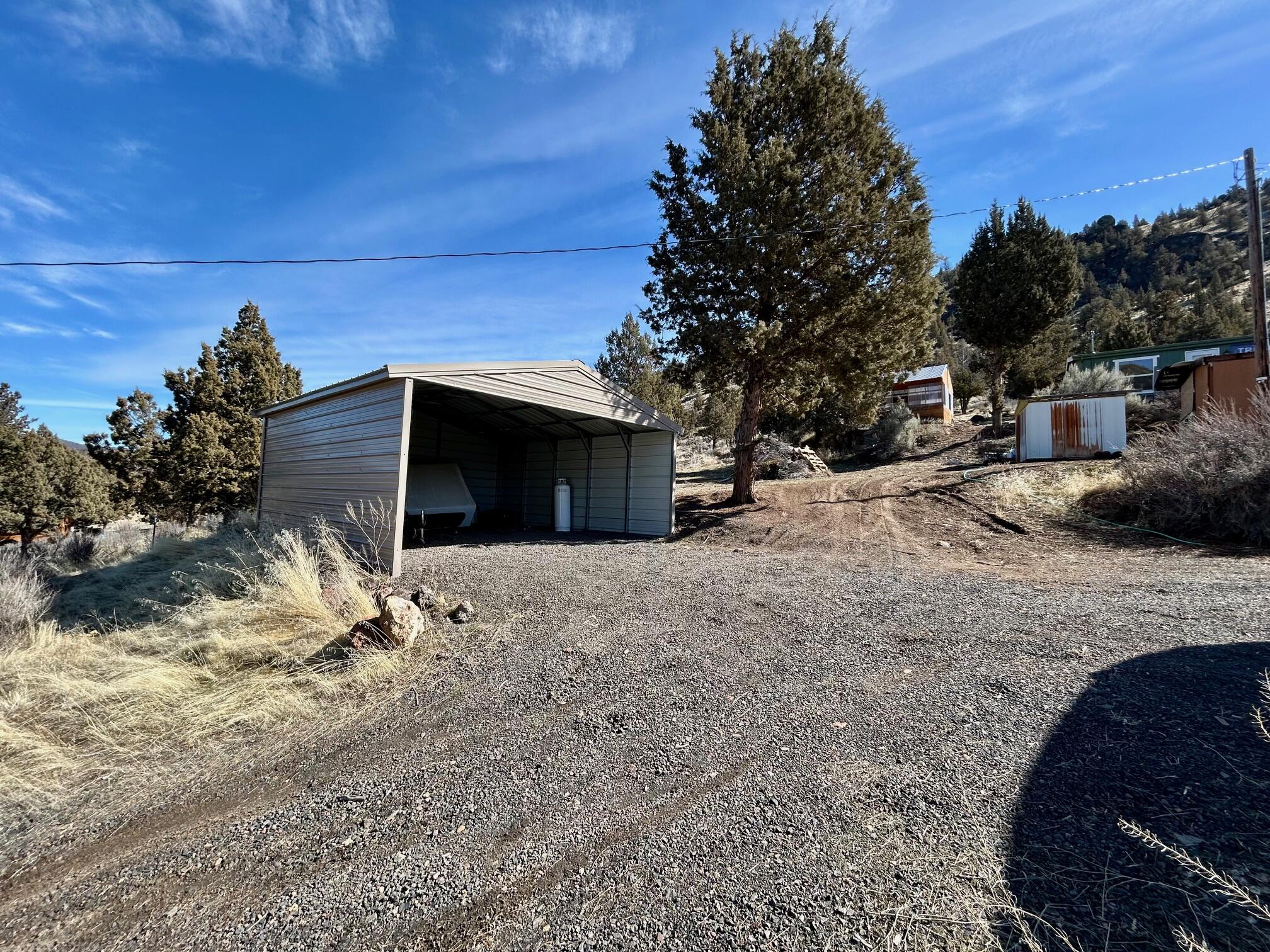 Juniper Hills - Residential