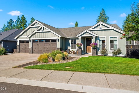 Photo of 3051 NW Hidden Ridge Drive, Bend, OR 97703 (MLS # 220226950)